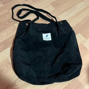 Black tote bag